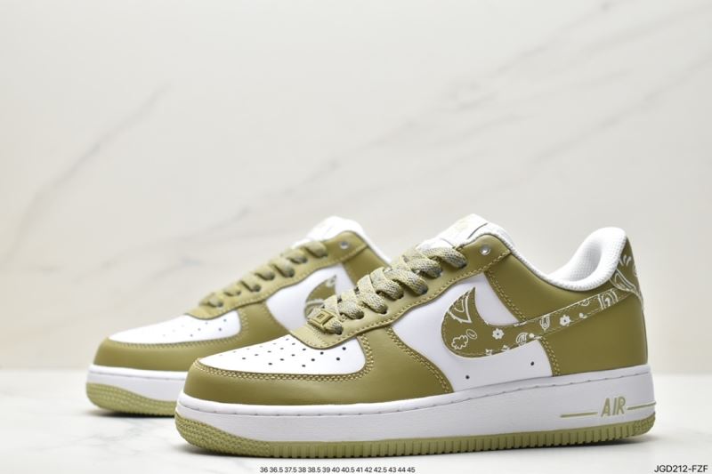 Nike Air Force 1